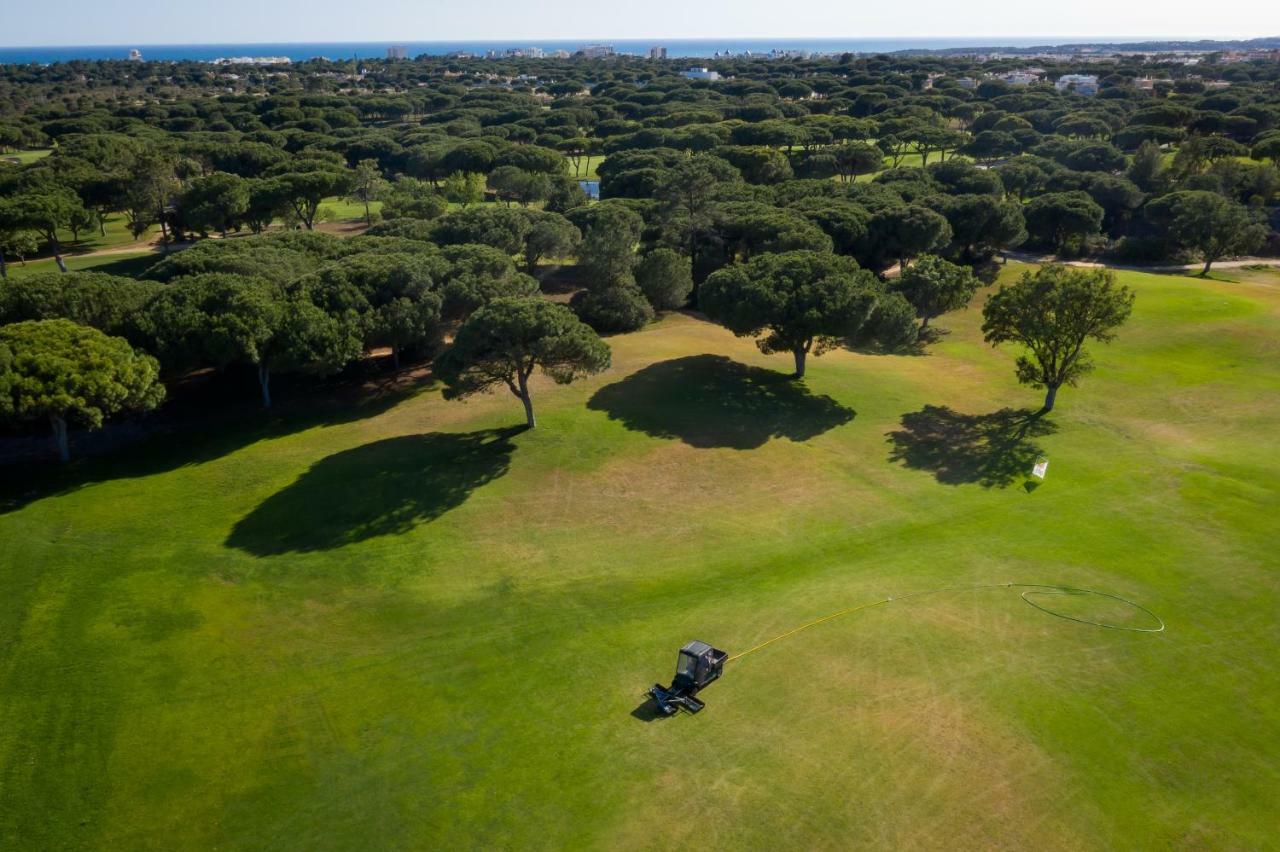 Pestana Vila Sol - Vilamoura Premium Golf Resort Bagian luar foto Golf course in Quinta do Lago