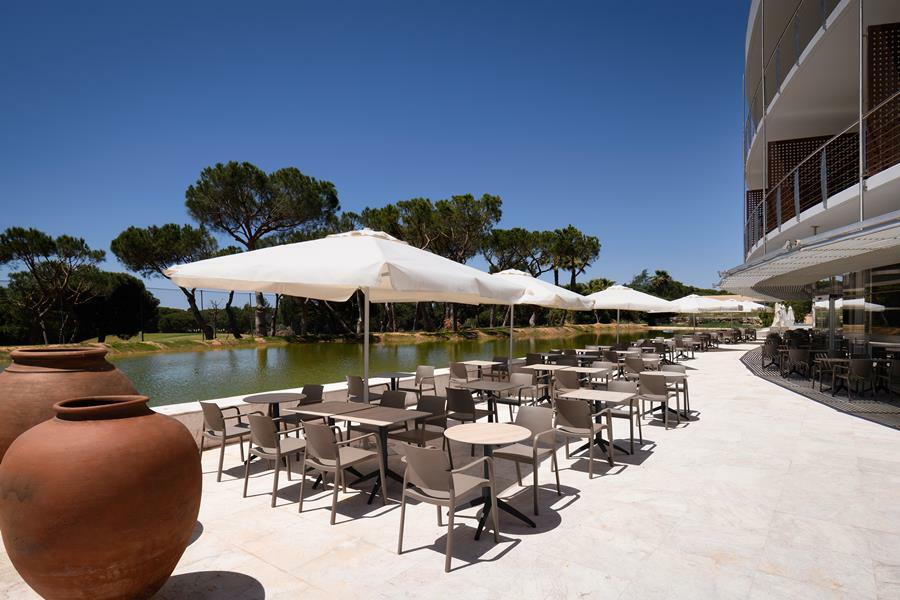 Pestana Vila Sol - Vilamoura Premium Golf Resort Bagian luar foto The hotel's restaurant
