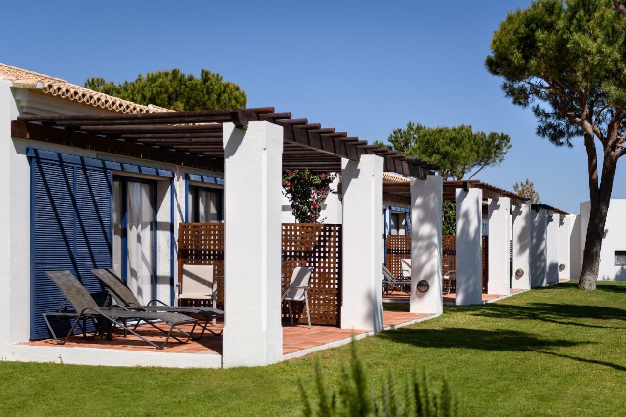 Pestana Vila Sol - Vilamoura Premium Golf Resort Bagian luar foto The hotel's bungalows